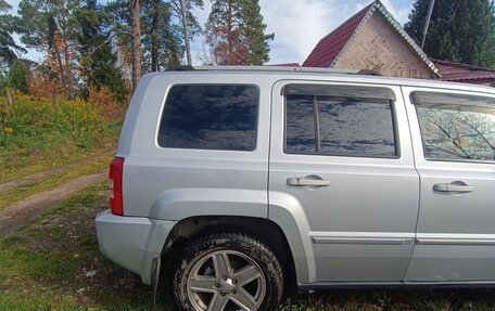 Jeep Liberty (Patriot), 2007 год, 800 000 рублей, 6 фотография