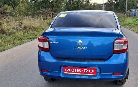 Renault Logan II, 2017 год, 897 000 рублей, 6 фотография