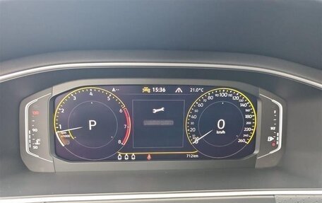 Volkswagen Lavida, 2023 год, 2 000 000 рублей, 13 фотография