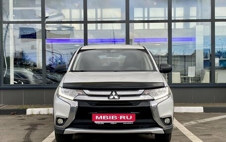 Mitsubishi Outlander III рестайлинг 3, 2017 год, 1 499 000 рублей, 2 фотография