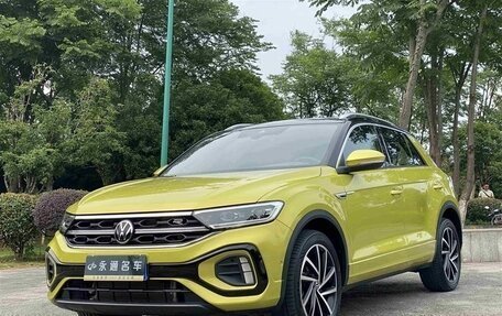 Volkswagen T-Roc I, 2023 год, 2 150 000 рублей, 1 фотография