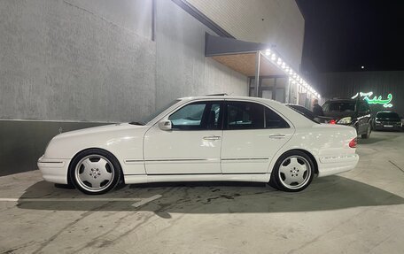 Mercedes-Benz E-Класс, 2000 год, 1 799 000 рублей, 6 фотография