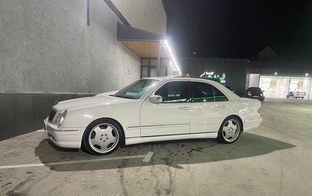 Mercedes-Benz E-Класс, 2000 год, 1 799 000 рублей, 7 фотография