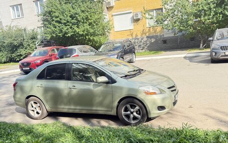 Toyota Yaris III рестайлинг, 2008 год, 575 000 рублей, 3 фотография