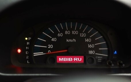 Toyota Succeed I рестайлинг, 2002 год, 500 000 рублей, 12 фотография