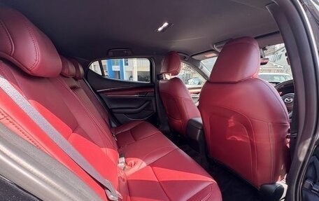 Mazda 3, 2022 год, 1 350 001 рублей, 14 фотография