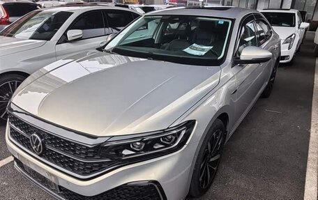 Volkswagen Passat B8 рестайлинг, 2021 год, 2 508 000 рублей, 3 фотография