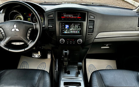 Mitsubishi Pajero IV, 2013 год, 2 100 000 рублей, 12 фотография