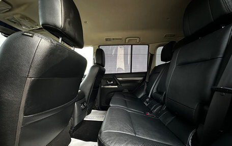 Mitsubishi Pajero IV, 2013 год, 2 100 000 рублей, 23 фотография