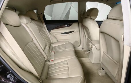 Infiniti QX50 I рестайлинг, 2016 год, 2 043 000 рублей, 14 фотография