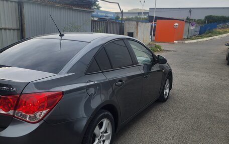 Chevrolet Cruze II, 2011 год, 700 000 рублей, 7 фотография