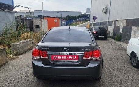 Chevrolet Cruze II, 2011 год, 700 000 рублей, 6 фотография