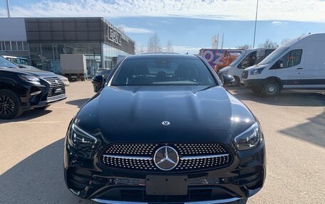 Mercedes-Benz E-Класс, 2020 год, 4 990 000 рублей, 8 фотография