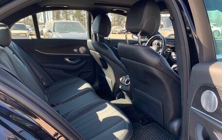 Mercedes-Benz E-Класс, 2020 год, 4 990 000 рублей, 14 фотография