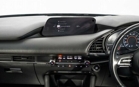 Mazda 3, 2019 год, 2 000 000 рублей, 10 фотография