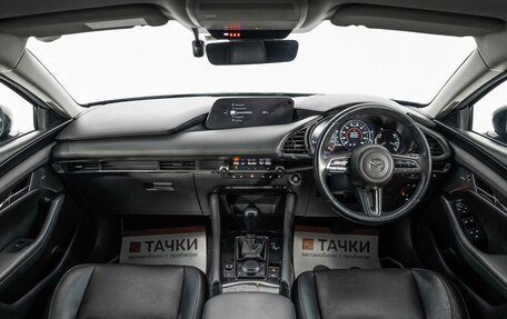 Mazda 3, 2019 год, 2 000 000 рублей, 7 фотография