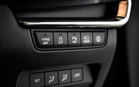 Mazda 3, 2019 год, 2 000 000 рублей, 14 фотография