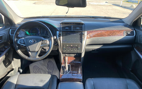 Toyota Camry, 2017 год, 2 300 000 рублей, 8 фотография