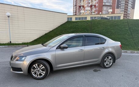 Skoda Octavia, 2017 год, 1 820 000 рублей, 9 фотография