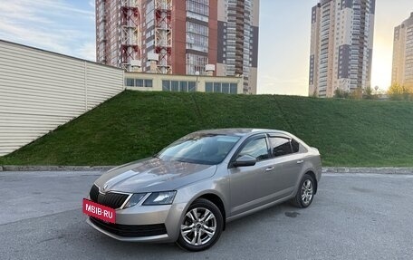 Skoda Octavia, 2017 год, 1 820 000 рублей, 8 фотография