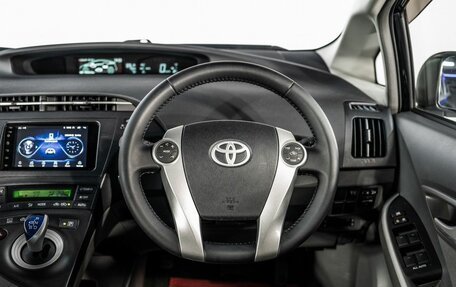 Toyota Prius, 2010 год, 1 000 000 рублей, 9 фотография