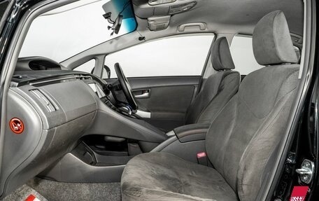 Toyota Prius, 2010 год, 1 000 000 рублей, 6 фотография