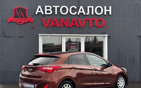Hyundai i30 II рестайлинг, 2013 год, 940 000 рублей, 5 фотография