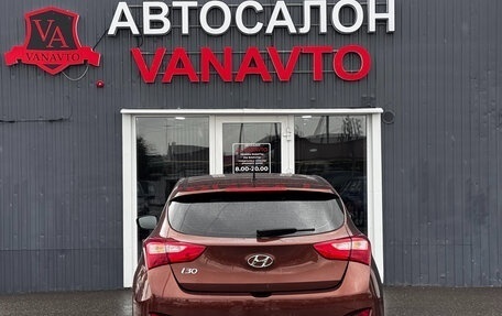 Hyundai i30 II рестайлинг, 2013 год, 940 000 рублей, 6 фотография