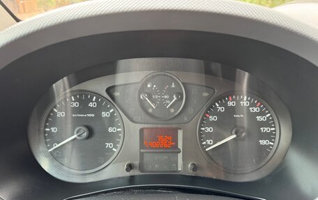Peugeot Partner II рестайлинг 2, 2011 год, 600 000 рублей, 11 фотография