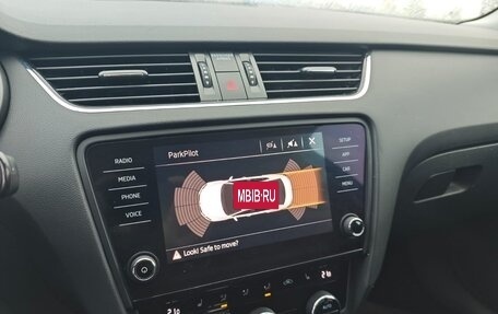 Skoda Octavia, 2018 год, 1 980 000 рублей, 11 фотография