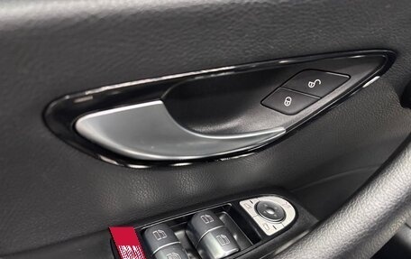 Mercedes-Benz E-Класс, 2020 год, 2 900 000 рублей, 11 фотография