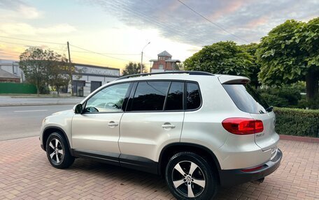 Volkswagen Tiguan I, 2012 год, 1 450 000 рублей, 2 фотография