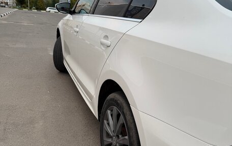 Volkswagen Jetta VI, 2012 год, 785 000 рублей, 4 фотография