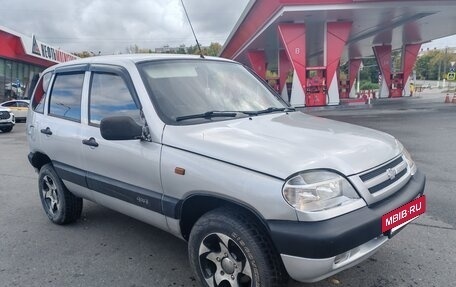 Chevrolet Niva I рестайлинг, 2003 год, 370 000 рублей, 7 фотография