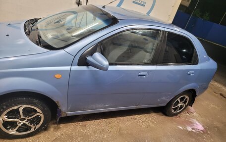 Chevrolet Aveo III, 2005 год, 210 000 рублей, 3 фотография