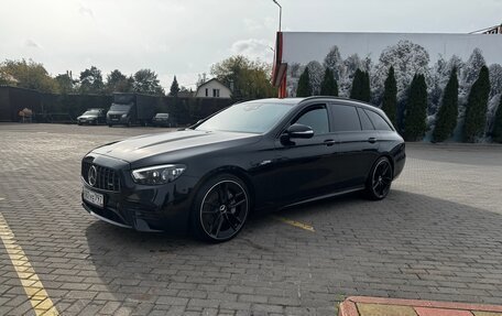 Mercedes-Benz E-Класс, 2020 год, 3 300 000 рублей, 11 фотография