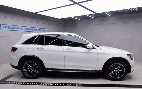 Mercedes-Benz GLC, 2022 год, 5 823 023 рублей, 2 фотография