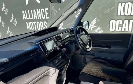 Honda Stepwgn IV, 2015 год, 1 499 000 рублей, 10 фотография