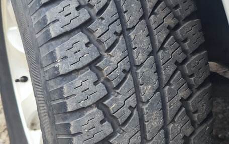 Toyota Land Cruiser Prado 120 рестайлинг, 2006 год, 1 800 000 рублей, 10 фотография