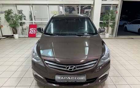 Hyundai Solaris II рестайлинг, 2015 год, 900 000 рублей, 3 фотография