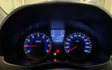Hyundai Solaris II рестайлинг, 2015 год, 900 000 рублей, 11 фотография