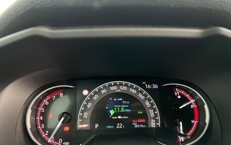 Toyota RAV4, 2020 год, 3 700 000 рублей, 11 фотография