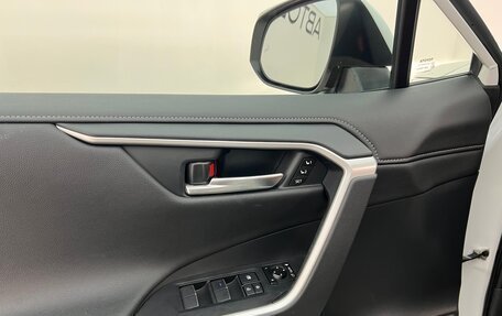 Toyota RAV4, 2020 год, 3 700 000 рублей, 20 фотография