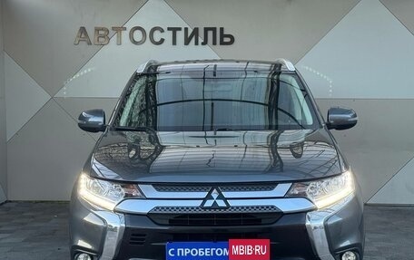 Mitsubishi Outlander III рестайлинг 3, 2019 год, 1 929 000 рублей, 2 фотография