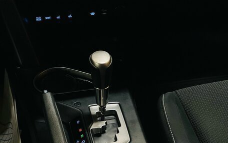 Toyota RAV4, 2016 год, 2 199 000 рублей, 17 фотография