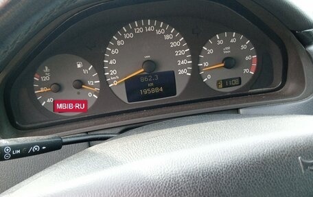 Mercedes-Benz E-Класс, 2000 год, 620 000 рублей, 8 фотография