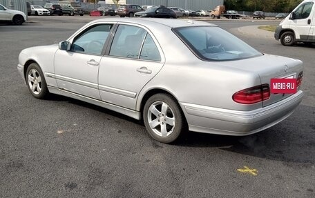 Mercedes-Benz E-Класс, 2000 год, 620 000 рублей, 6 фотография
