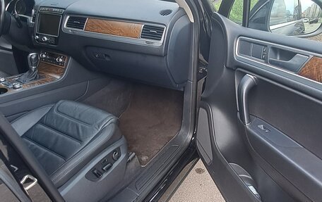 Volkswagen Touareg III, 2016 год, 4 000 000 рублей, 21 фотография