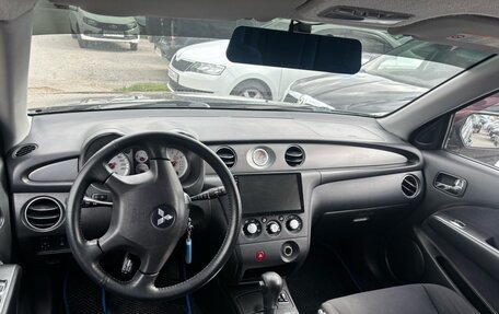 Mitsubishi Outlander III рестайлинг 3, 2005 год, 840 000 рублей, 5 фотография