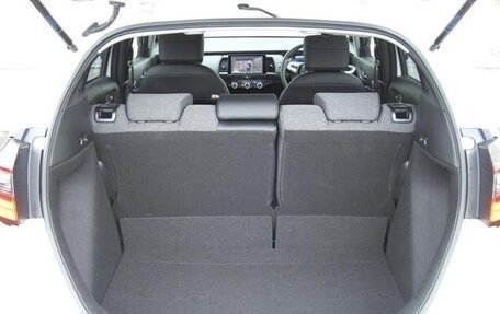 Honda Fit, 2021 год, 1 000 000 рублей, 26 фотография